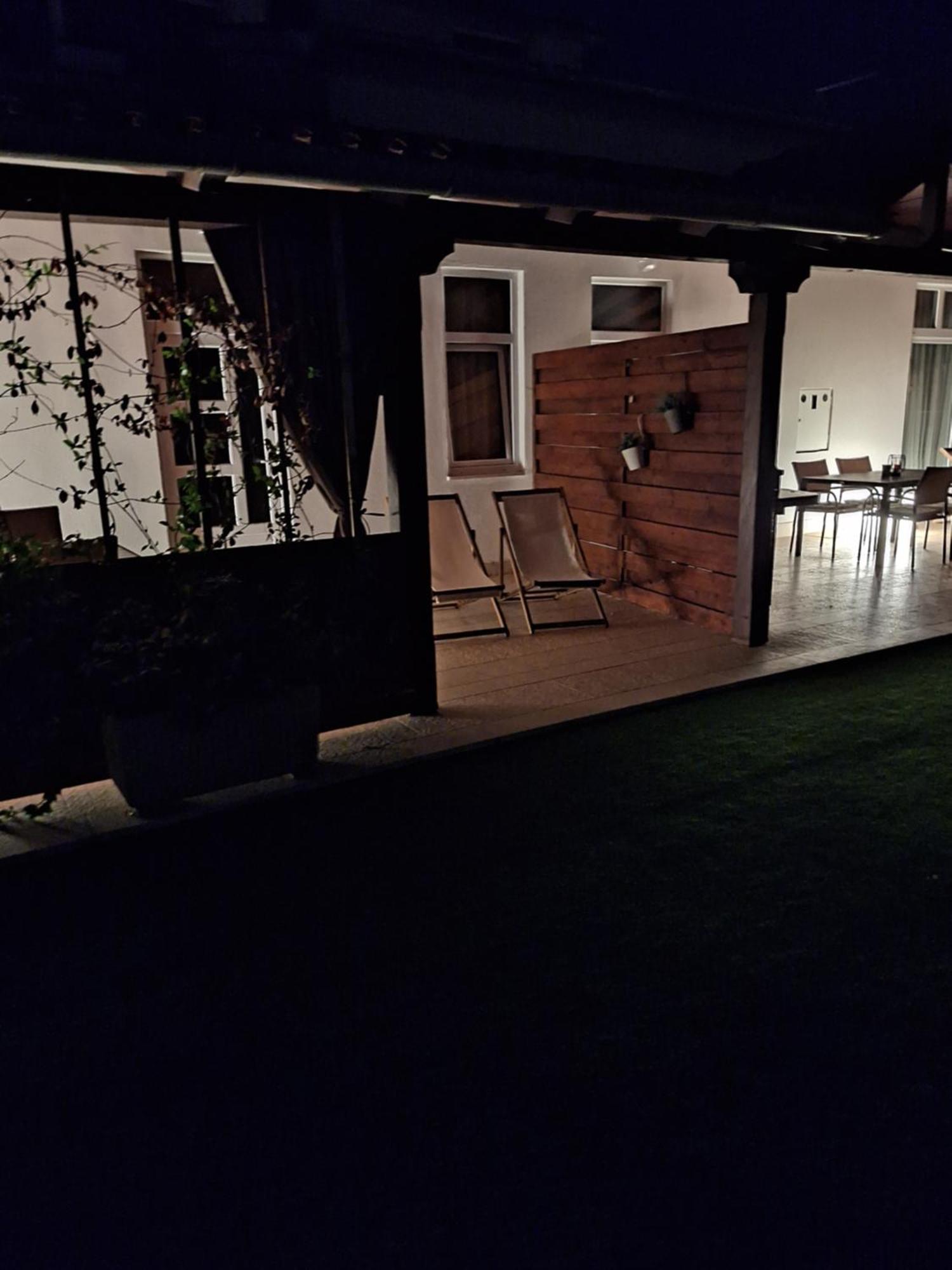 Guest House Flora Pazin Exterior foto